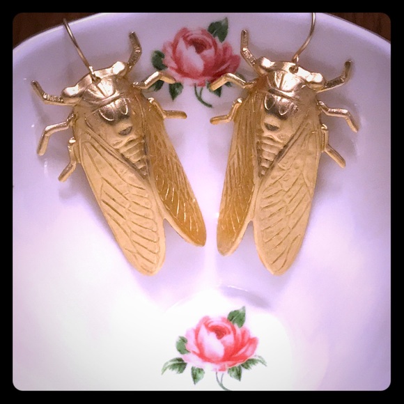 LAST ONE! Modcloth Magicicada earrings insect bugs - Picture 4 of 6